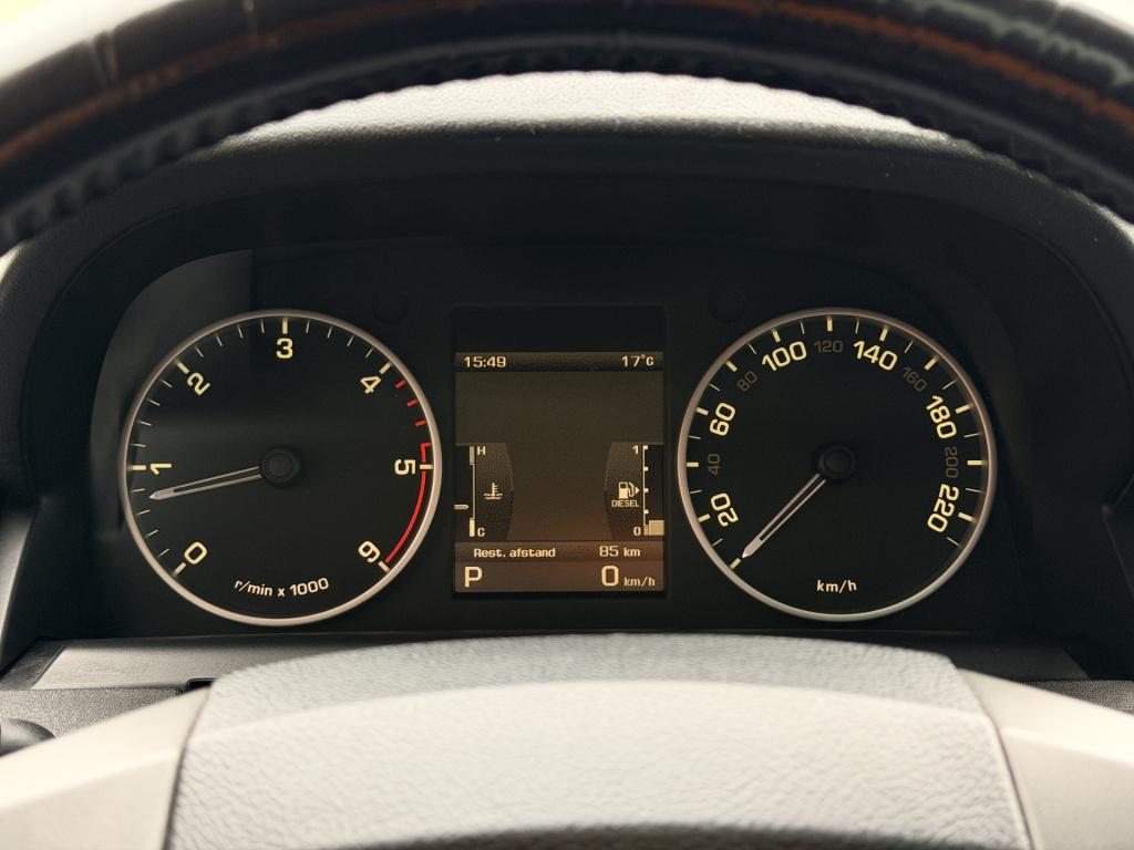 Land Rover Discovery 3.0 tdv6 se | meeneemprijs ex btw incl. nieuwe apk