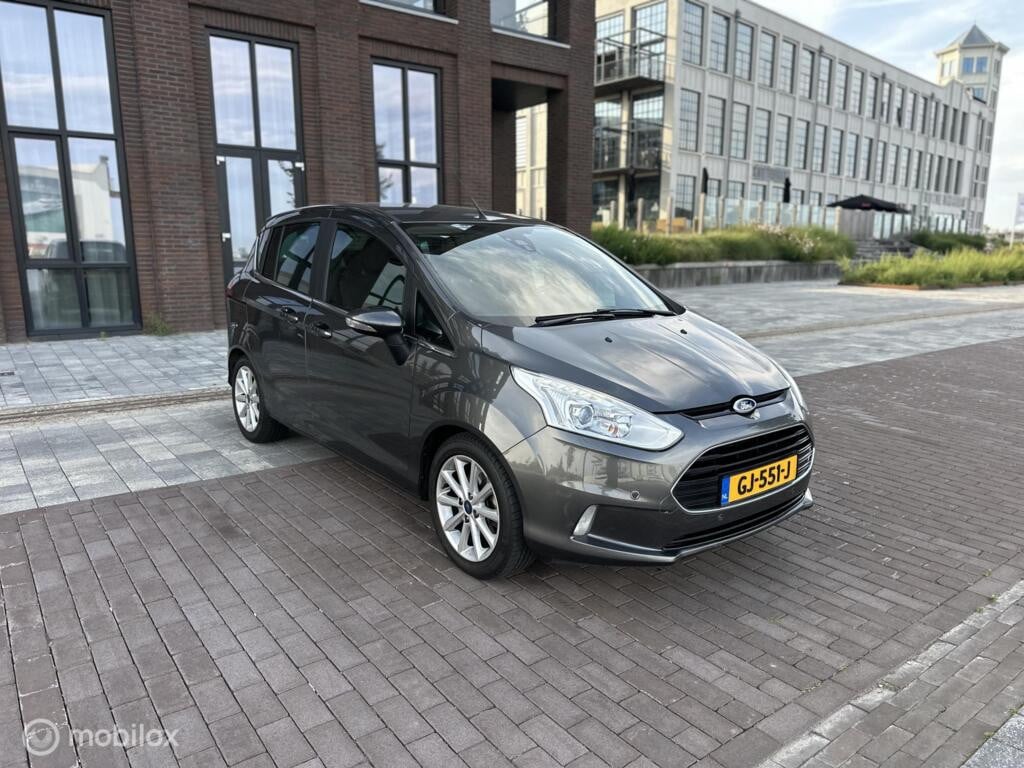 Ford B-Max 1.0 EcoBoost Titanium Navi Clima Cruise km103.822 Nap BJ2015