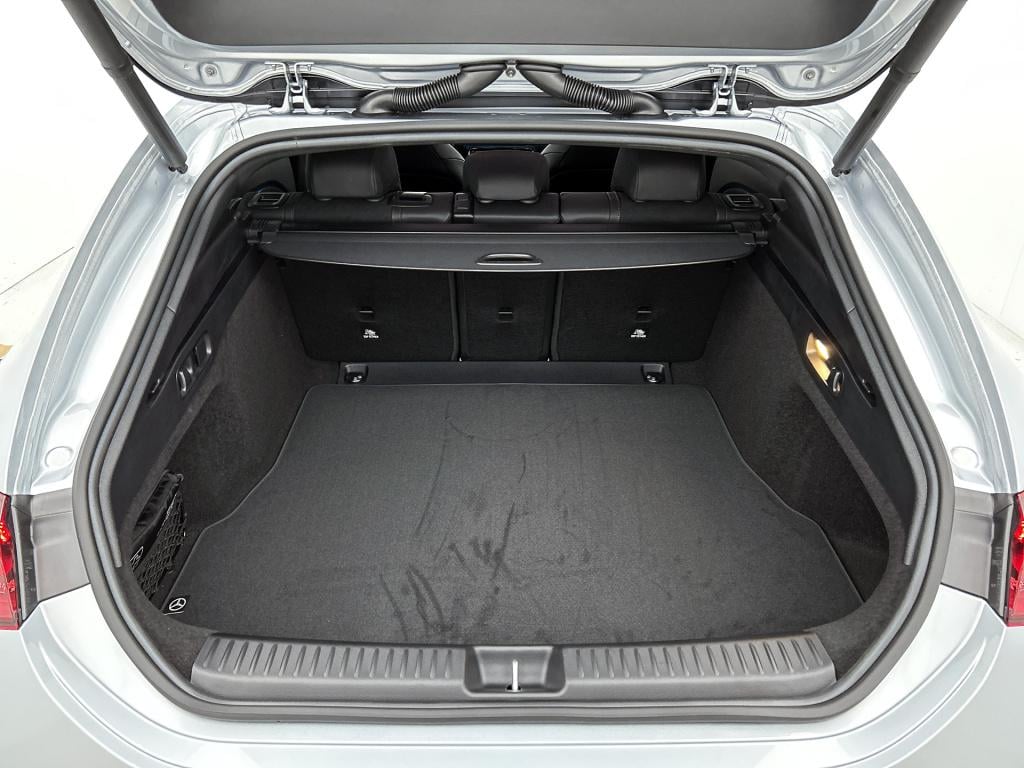 Mercedes-Benz Cla shooting brake 250+ business solution amg 85 kwh | pluspa