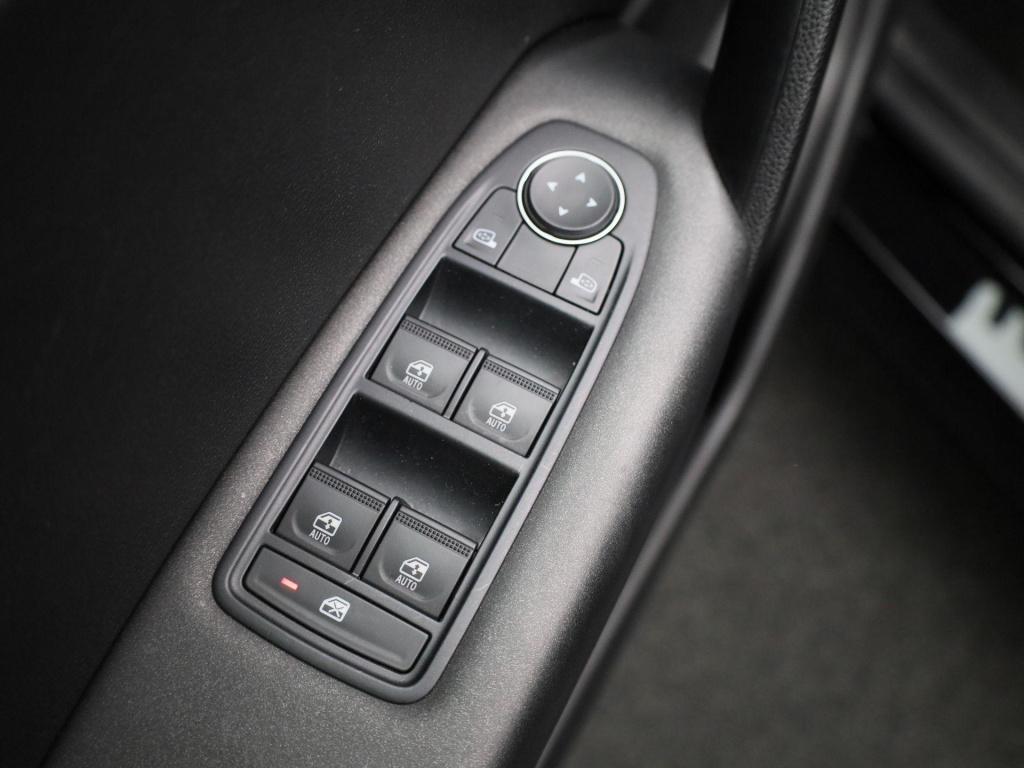 Renault Captur 1.0 tce 90 equilibre | navigatie | apple carplay / android a