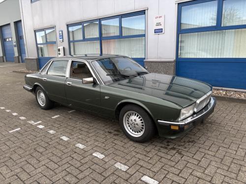 Jaguar XJ40 Sovereign youngtimer