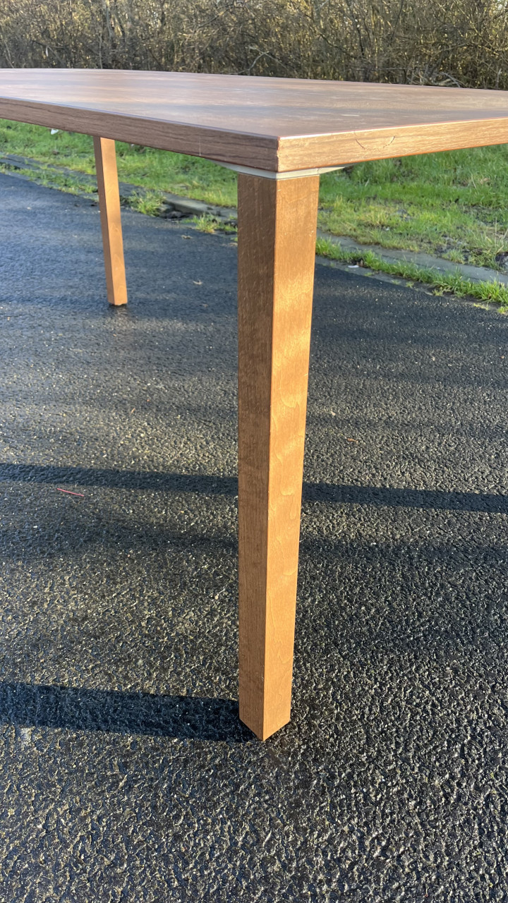 Kusch en co eettafel
