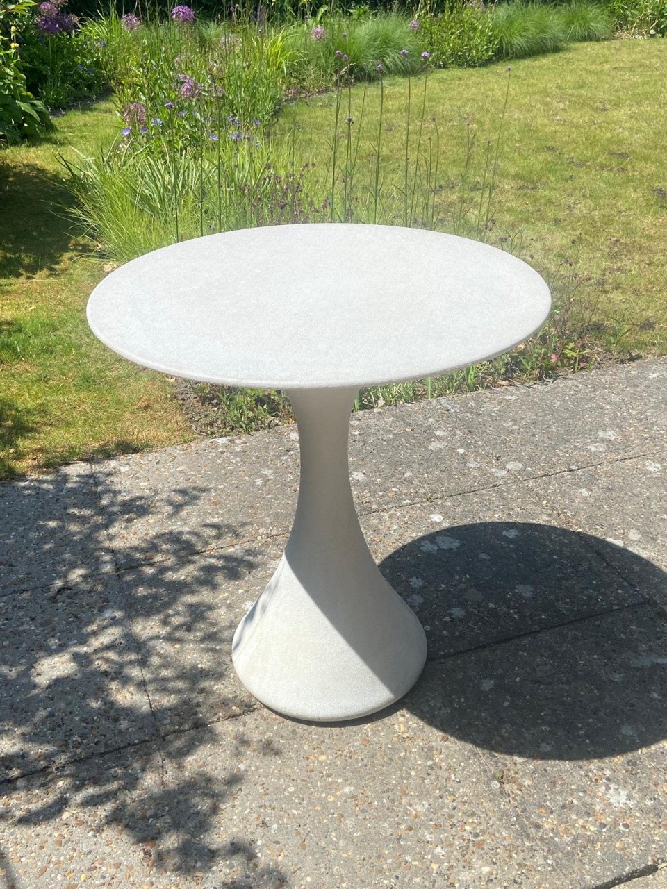 Design tuintafeltje rond