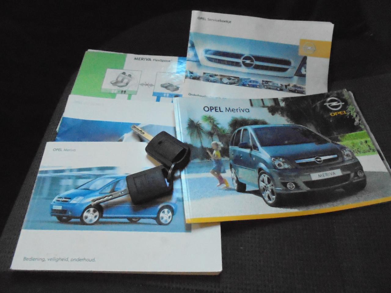 Meriva 1.4 Maxx Cool Leuke nette auto met N.A.P en Apk slechts € 1495