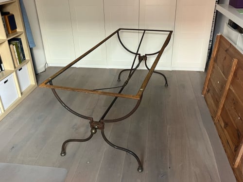Tafel onderstel voor tuin of evt binnen van staal