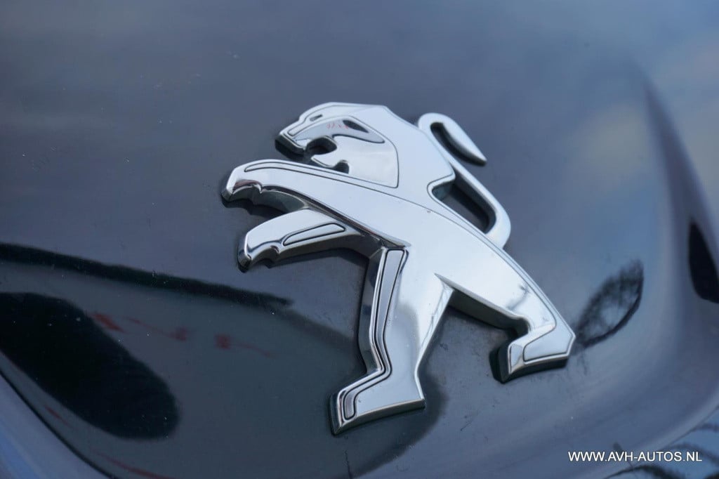 Peugeot 508 1.6 thp blue lease executive