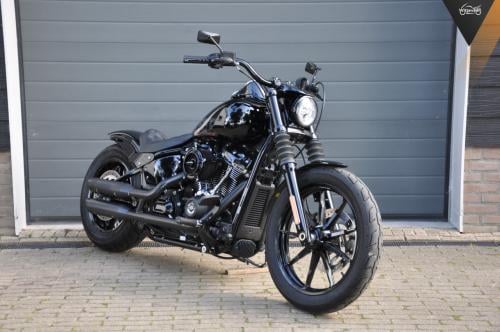 Harley-Davidson FXLR Low Rider 107