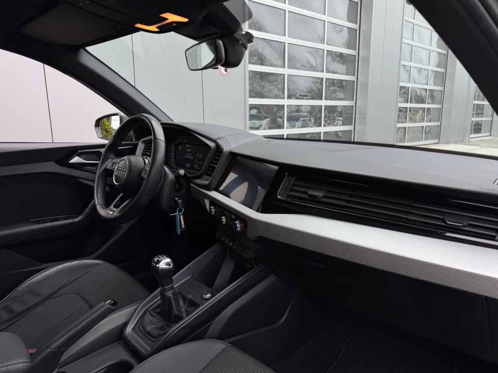 Audi A1 Sportback 35 tfsi 2x s line * 150 pk!! * half leder * 18 inch