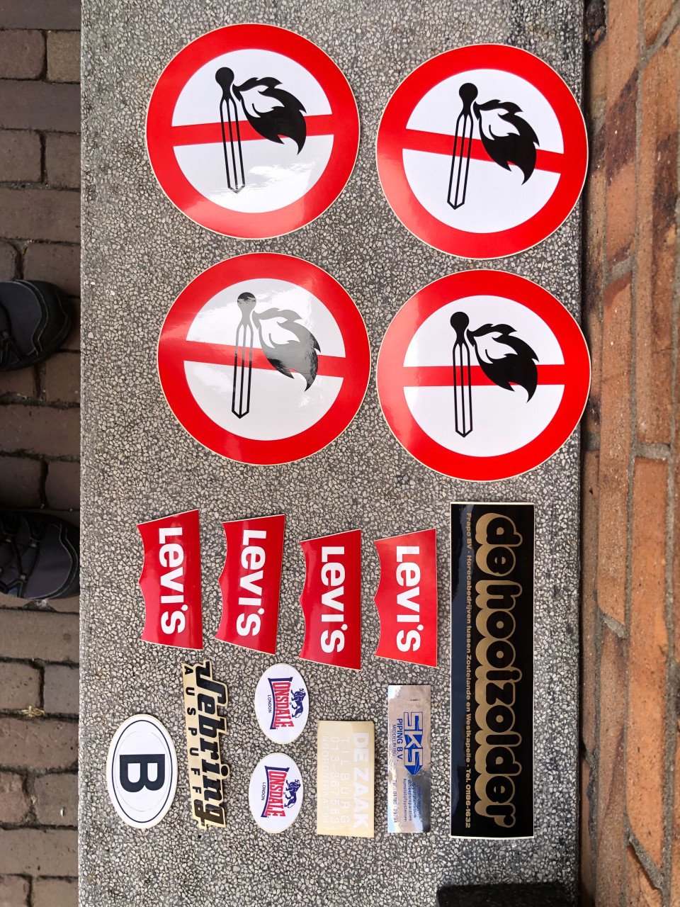Setje stickers zie de foto’s.