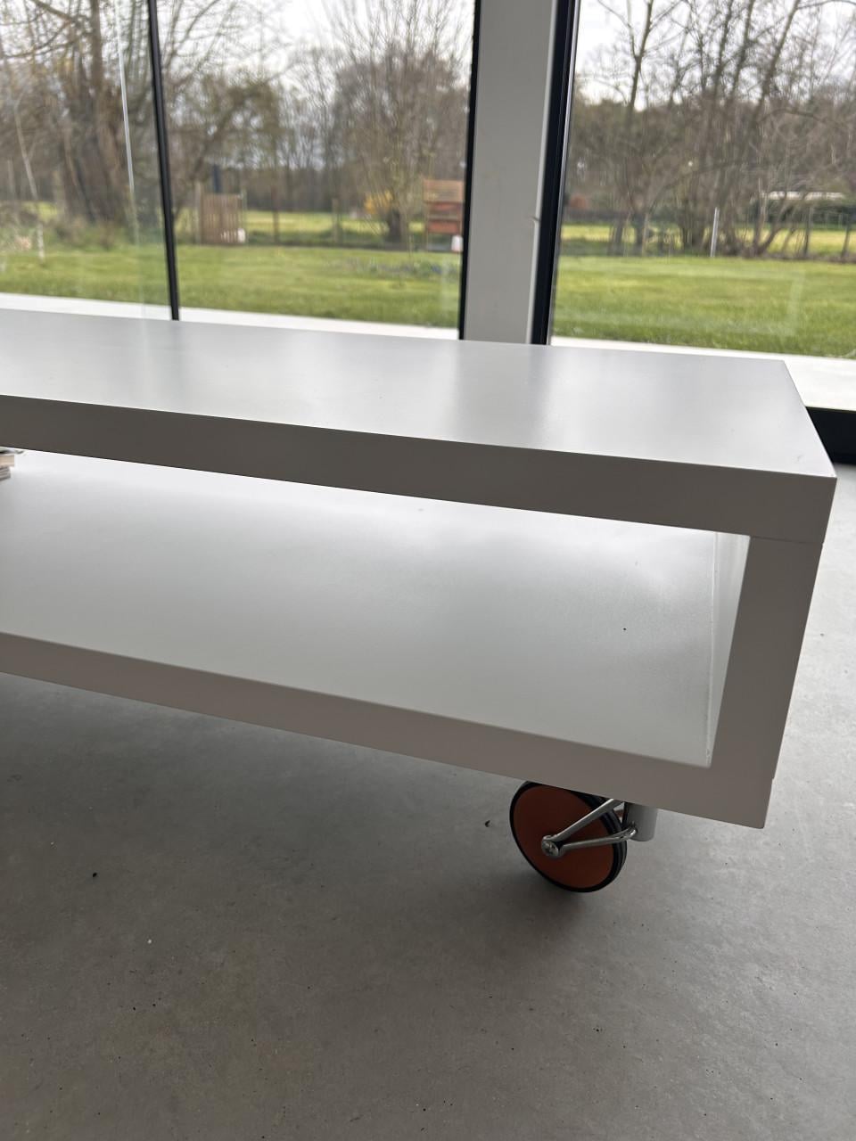 Gratis salontafel op wieltjes