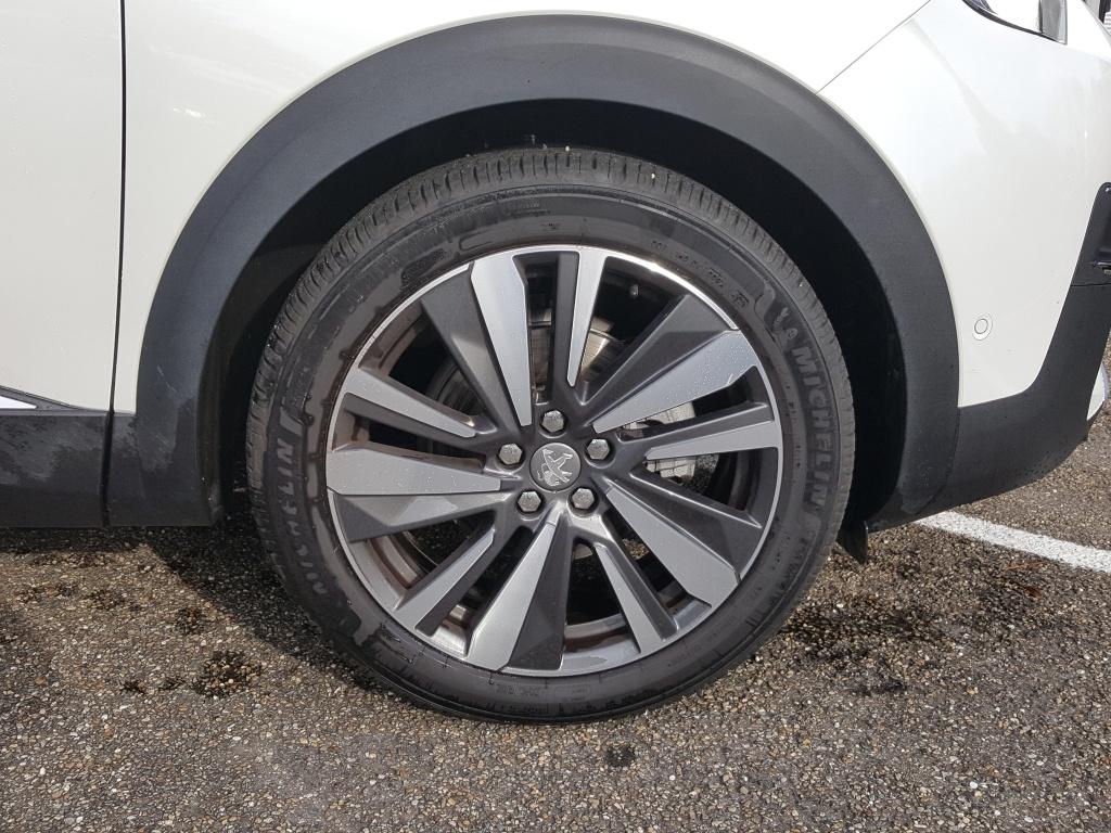 Peugeot 3008 1.2 puretech 130pk s&s gt-line trekhaak afneembaar | apple car