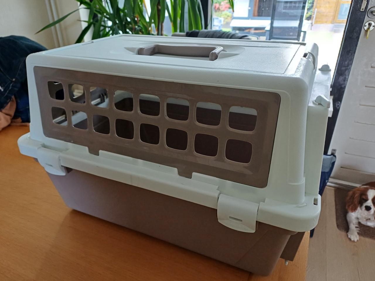 Vervoersbox,  reismand IZGST en speeltjes nieuw