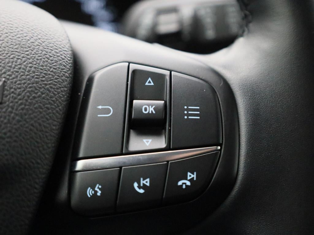 Ford Focus wagon 1.0 ecoboost hybrid titanium | climate control | cruise co