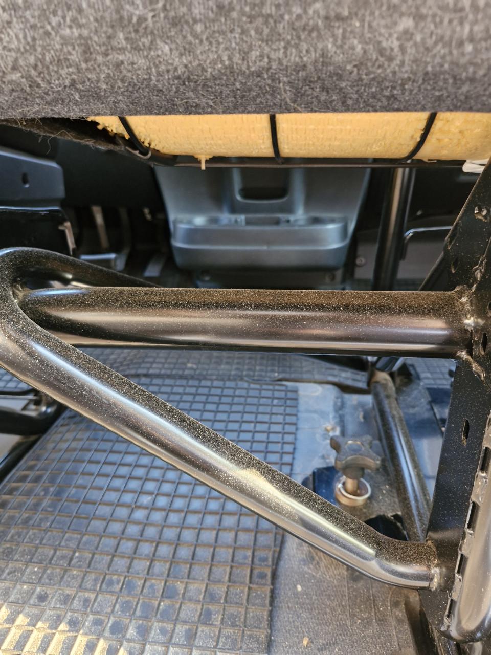 ISRI Draaiplateau en passagiersbank voor Ducato, Boxer en Jumper