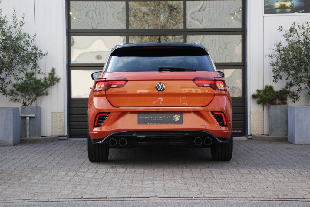 Volkswagen T-roc 2.0 tsi r 4motion - akrapovic - virtual - pano - leder - a