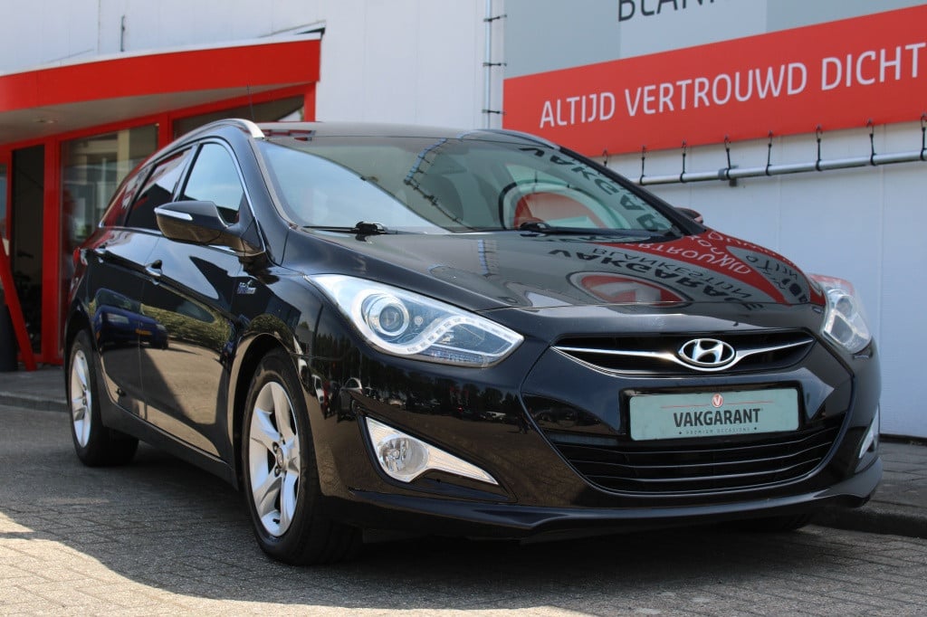 Hyundai I40 wagon 1.6 gdi b. bns ed.