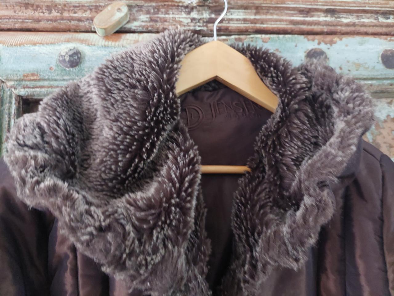 D -Jansen damesjas bronskleur mt 44