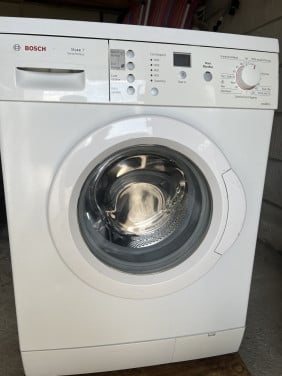 Bosch Wasmachine 7 kg. 1400 toren