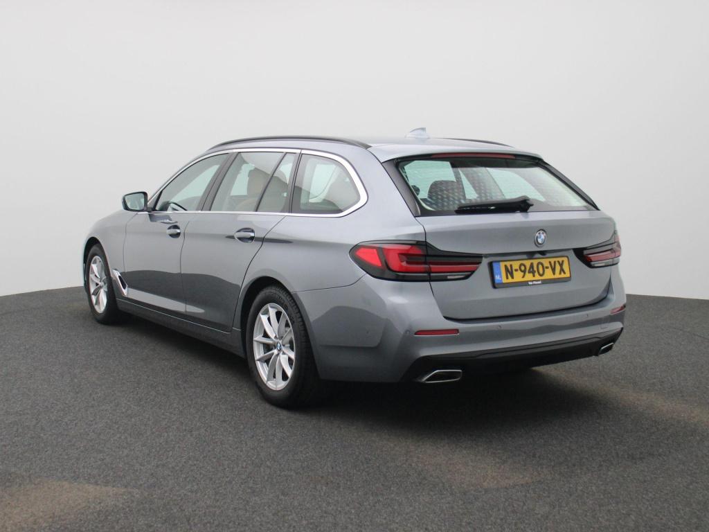 BMW 5 Serie touring 520i business edition plus | automaat | lmv | navigatie