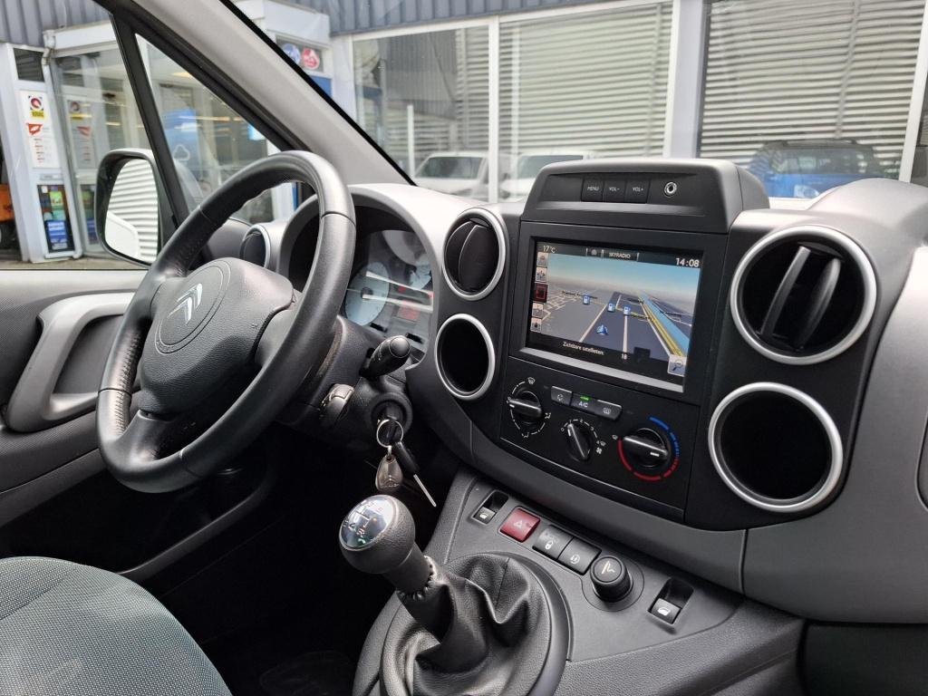Citroen Berlingo multispace feel 110 nav/cam/trekhaak