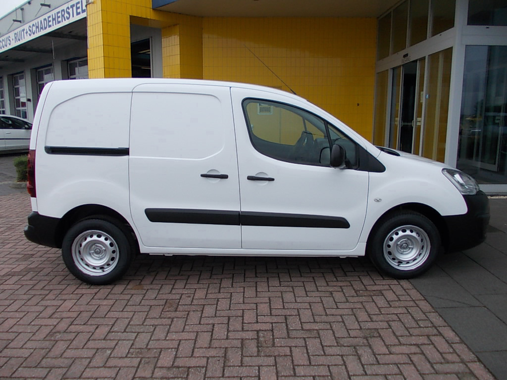 Peugeot Partner 1.6 hdi airco, cruise contr., pdc, schuifdeur