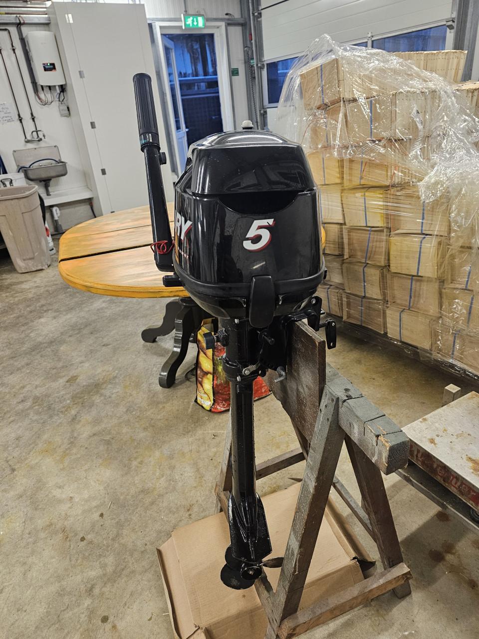 Mercury 5pk sailpower langstaart