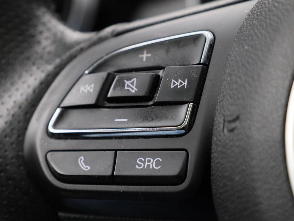 MG Zs Ev mg luxury 45 kwh | automaat | panoramadak | leder | navigatie | ai