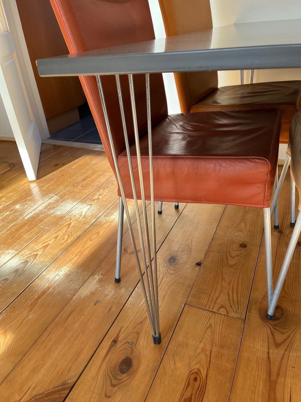 Eettafel met 4 stoelen