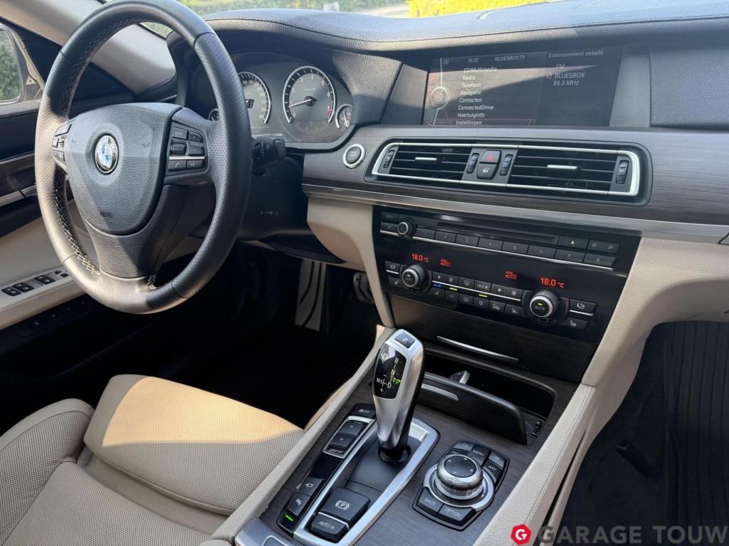 BMW 7 Serie 750i high executive directeurs uitvoering vol