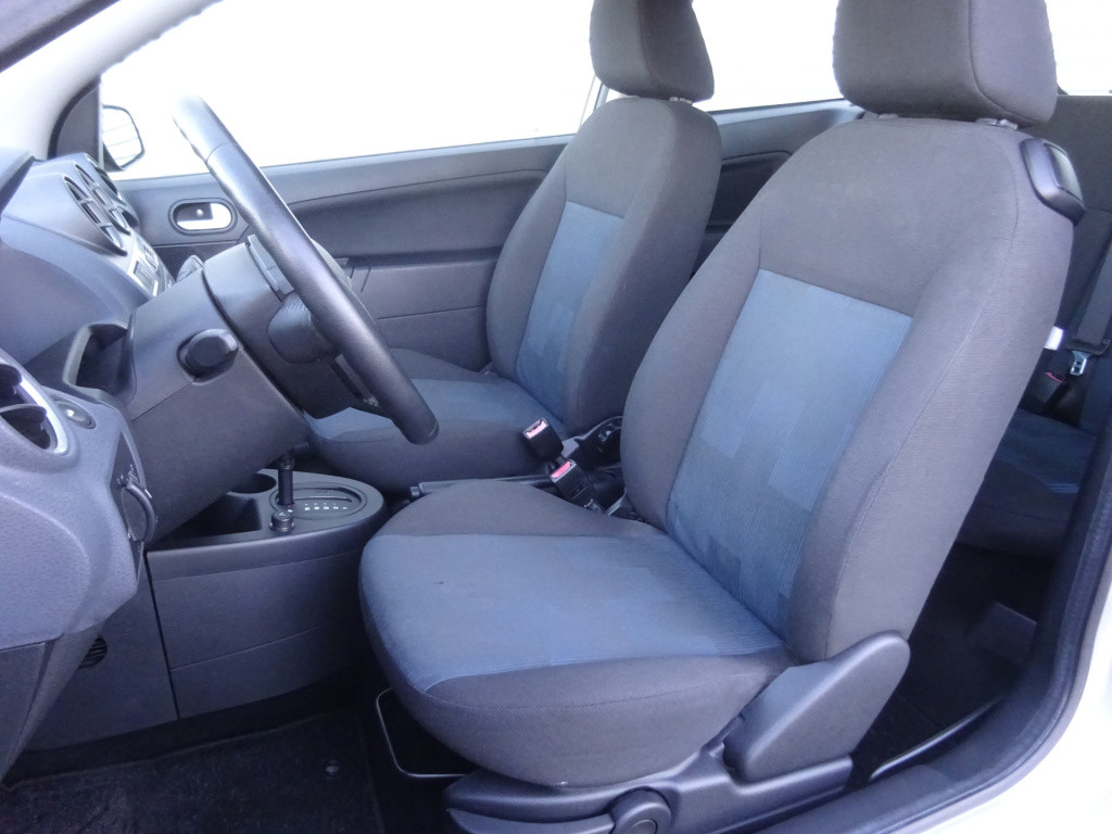 Ford Fiesta 1.6-16v futura 1e eigenaar / airco / elektr. ramen / lm velgen 