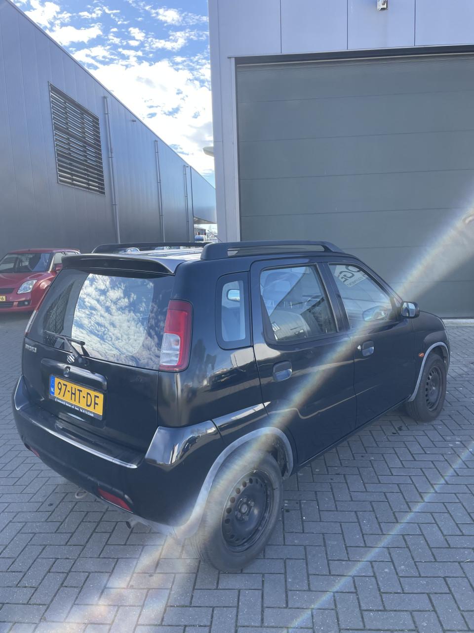 Suzuki Ignis 1.3 GL 2001 Zwart | NAP | NIEUWE APK!