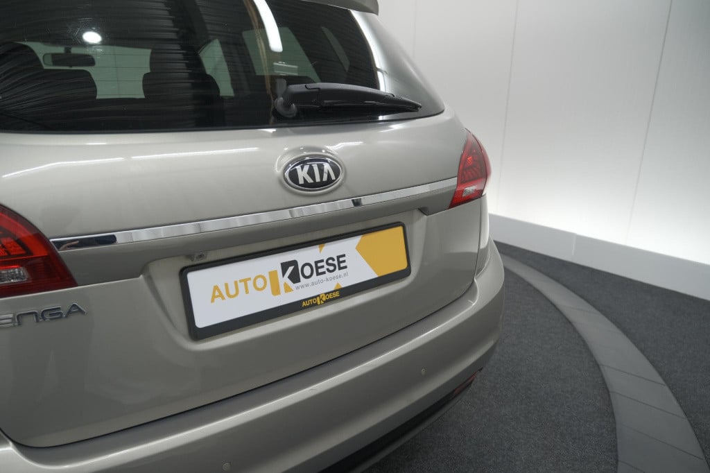 Kia Venga 1.6 cvvt summer edition | trekhaak | camera | navigatie