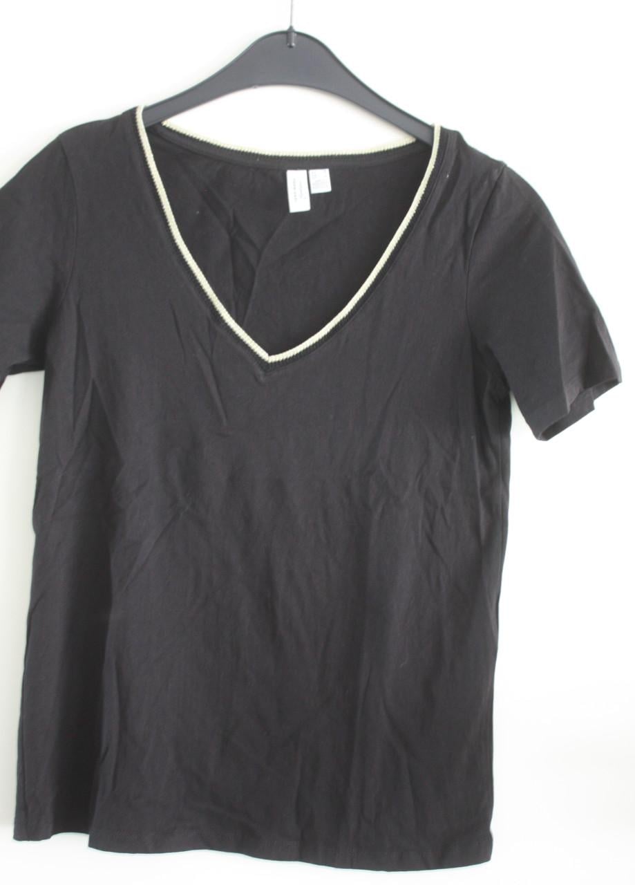 Zwart shirt met gouden randje  maat s