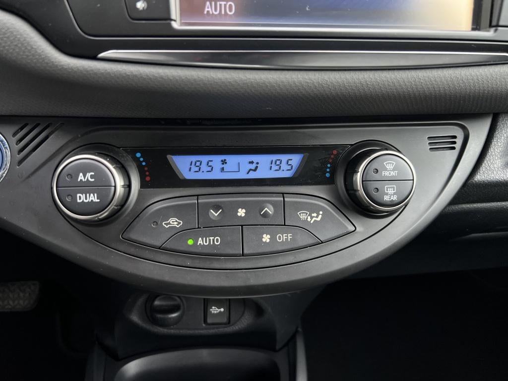 Toyota Yaris 1.5 full hybrid dyn.