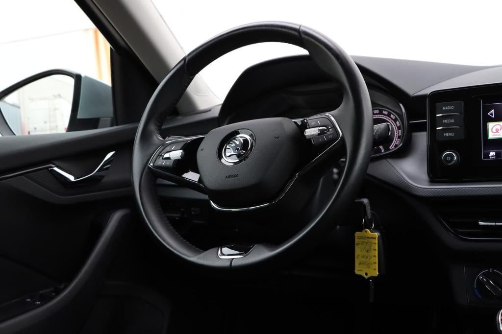 Skoda Kamiq 1.0 tsi ambition 110pk