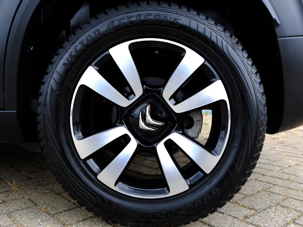 Citroen C3 Aircross 1.2 puretech 130 automaat eat6 shine| climate control |