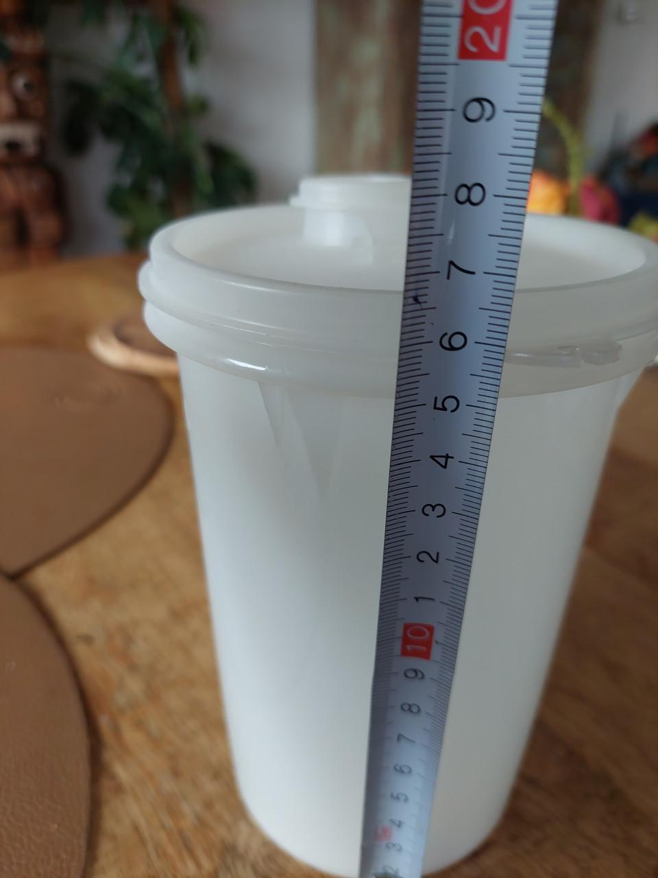 Tupperware voorraaddoos wit