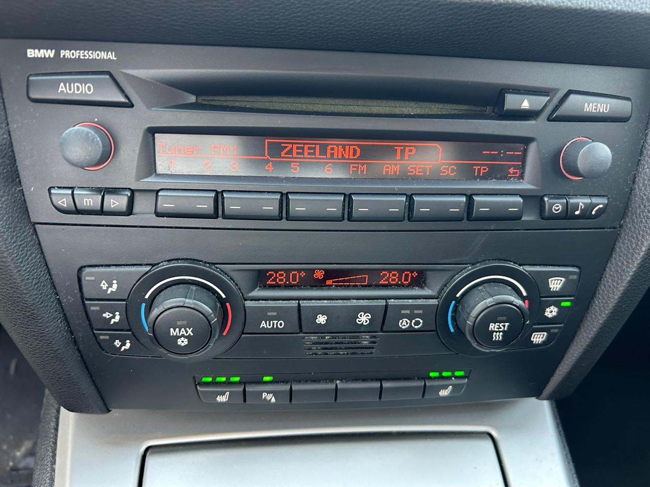 BMW 3-serie 320i Graphite LEES TEKST!! VOL IN DE OPTIE!!