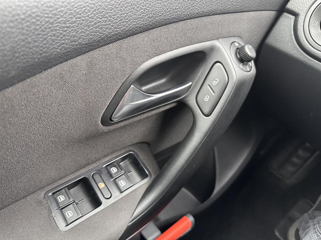 Volkswagen Polo 1.4-16v comfortline
