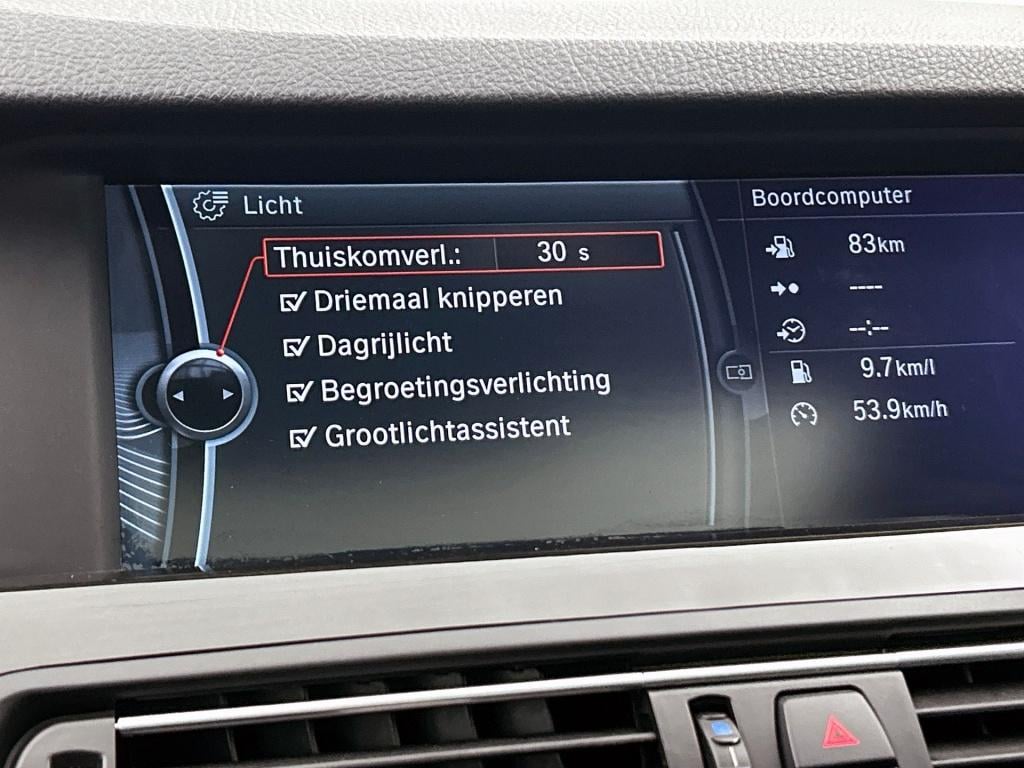 BMW 5 Serie 523i high executive | schuif/kanteldak |