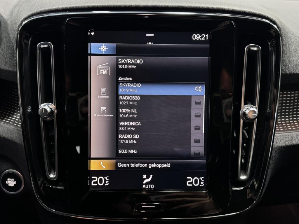 Volvo XC40 1.5 t4 recharge r-design