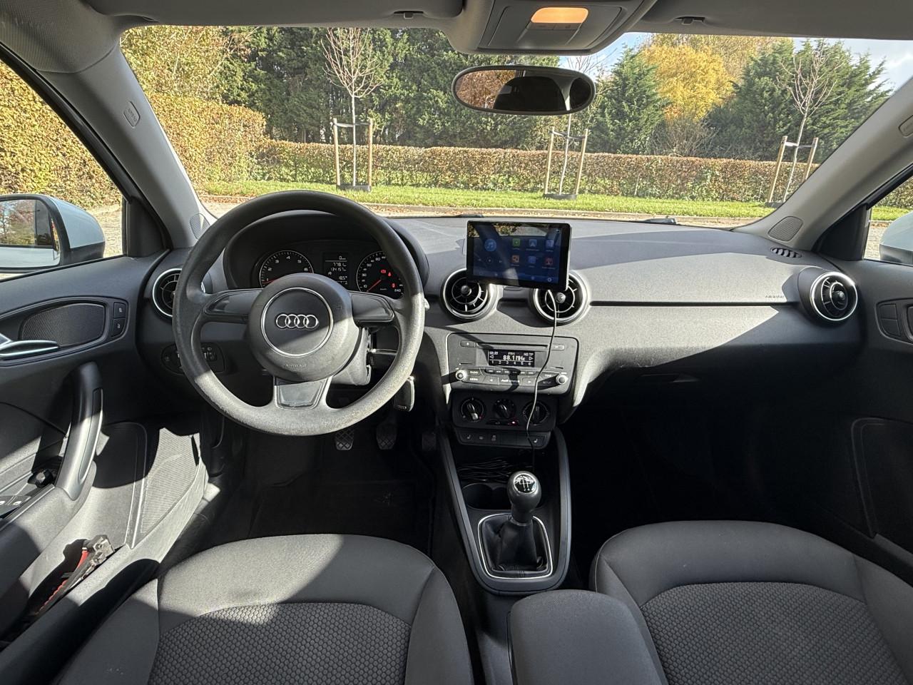 Audi A1 Sportback - 1.2 TFSI Ambition Pro Line Business Stoelverwarming