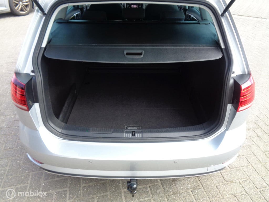 Volkswagen Golf variant 1.5 tsi highline/airco/lm velgen/trekhaak/1st eig/c