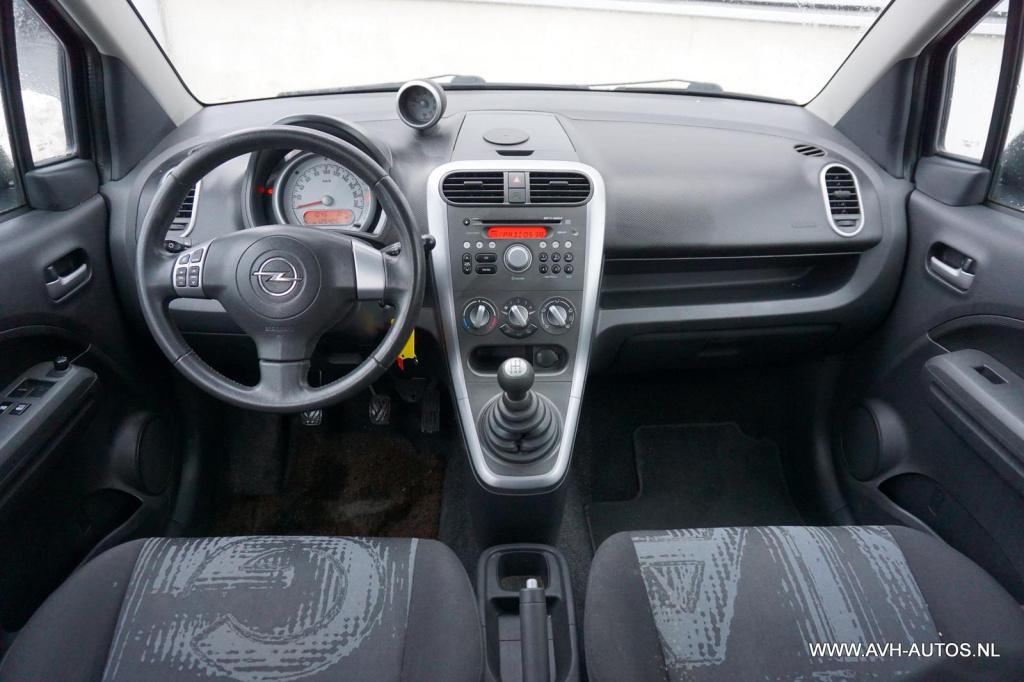 Opel Agila 1.2 edition