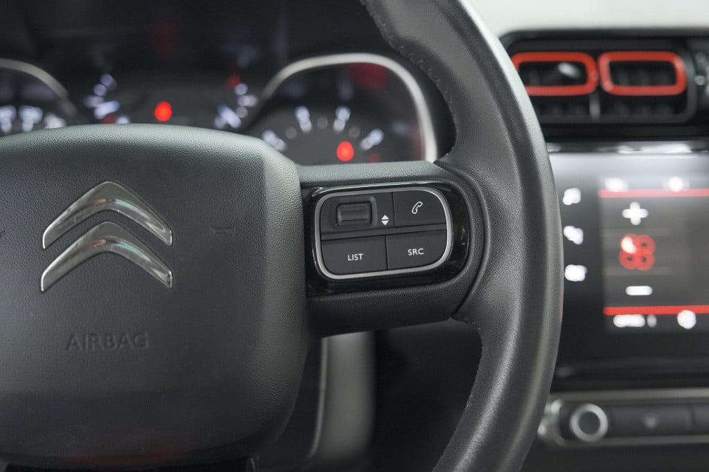 Citroen C3 Aircross puretech 130 eat6 s&s shine | trekhaak | camera | panor