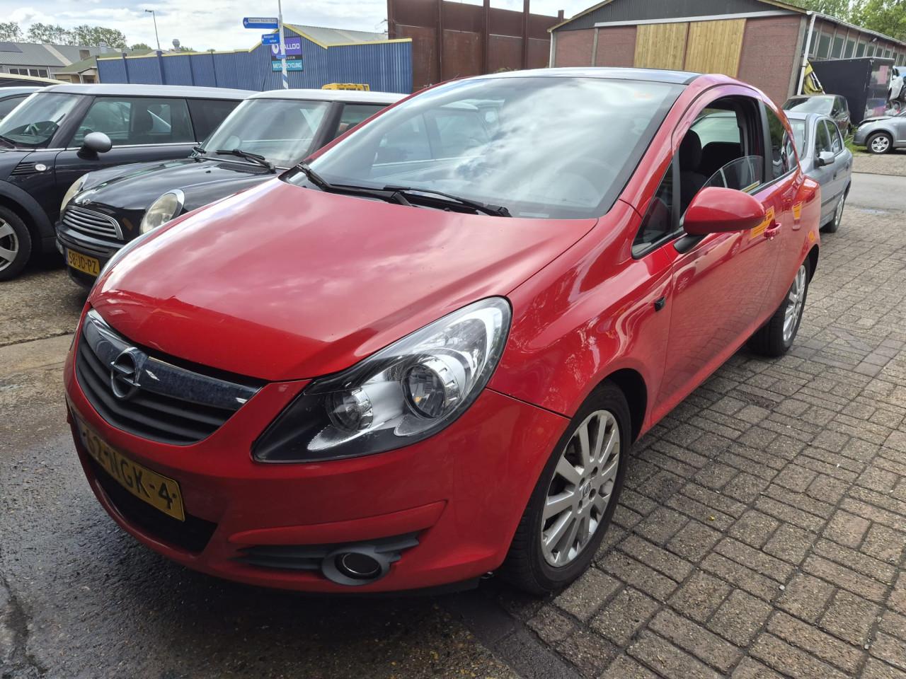 Opel Corsa D 1.4-16V Twinport  Apk 11-12-2026