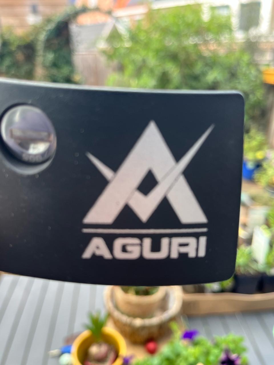 Dakkoffer met twee sets dakdragers Kia Niro & Toyota Yaris Verso