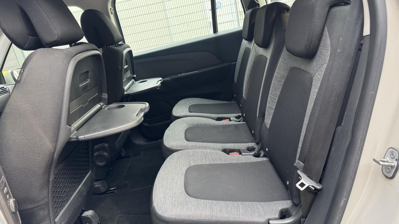 Citroen Grand C4 Spacetourer 1.2 Puretech 2018 7 Persoons Grijs