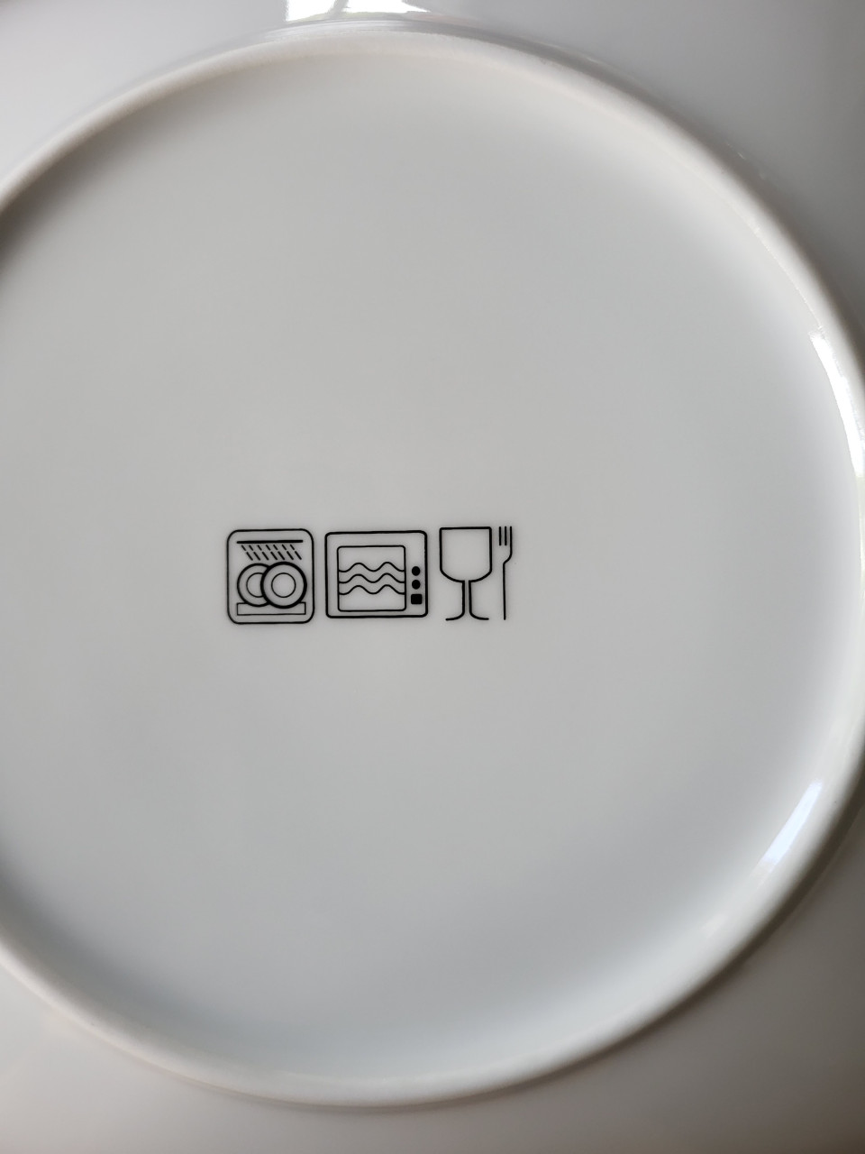 Servies 48 delig.