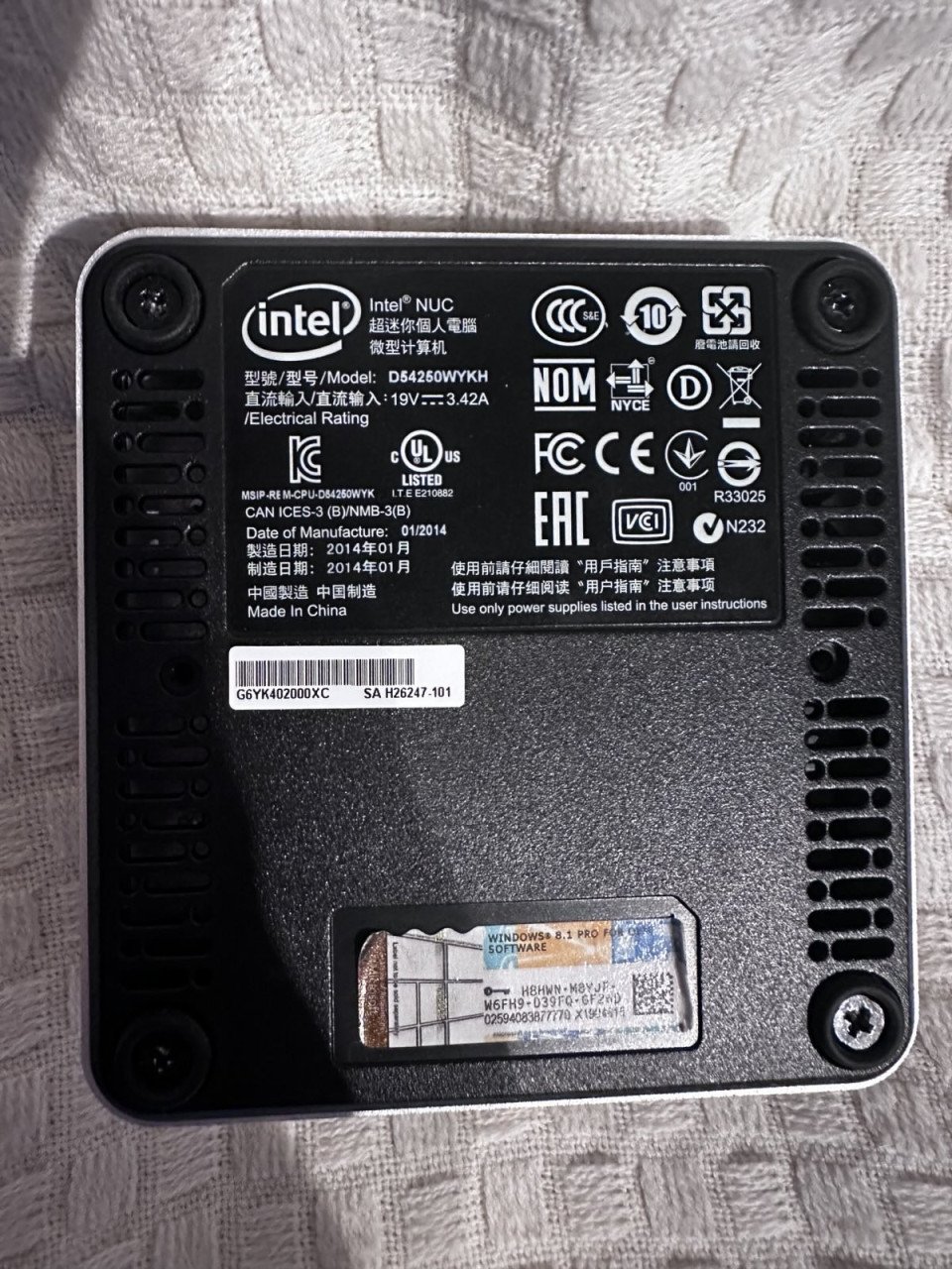 Intel NUC I5 mini pc, 226gb + 240gb, 16gb